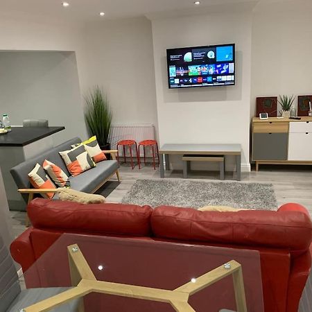 Beautiful 5Bedroom Hse-Contractor/Family/Corporate Дартфорд Экстерьер фото